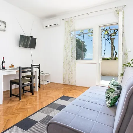 Apartment By The Sea Kastel Stafilic, - 21145 Kastela